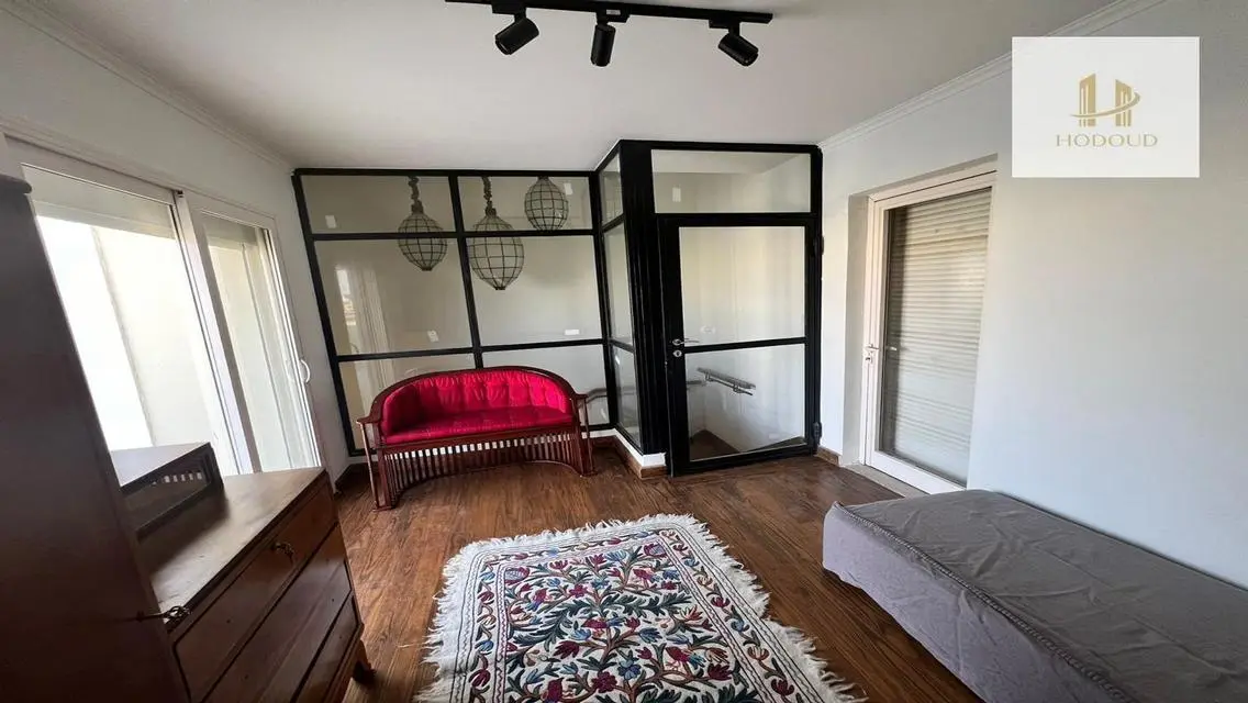 Luxury Apartment for Sale - 3000 Sq. M. at Great Price