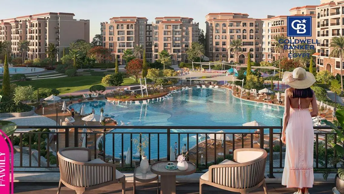 Luxury Apartment with Stunning Lake View