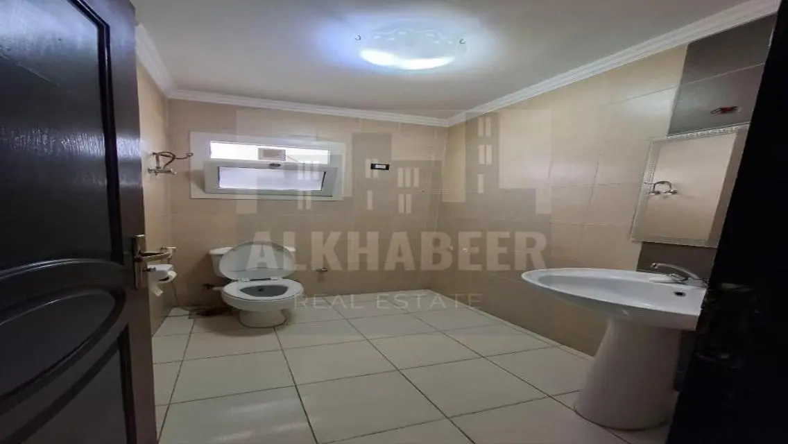 Charming Apartment for Rent - 180 Square Meters