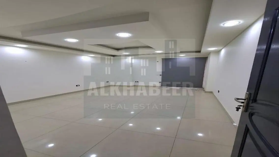 Charming Apartment for Rent - 180 Square Meters