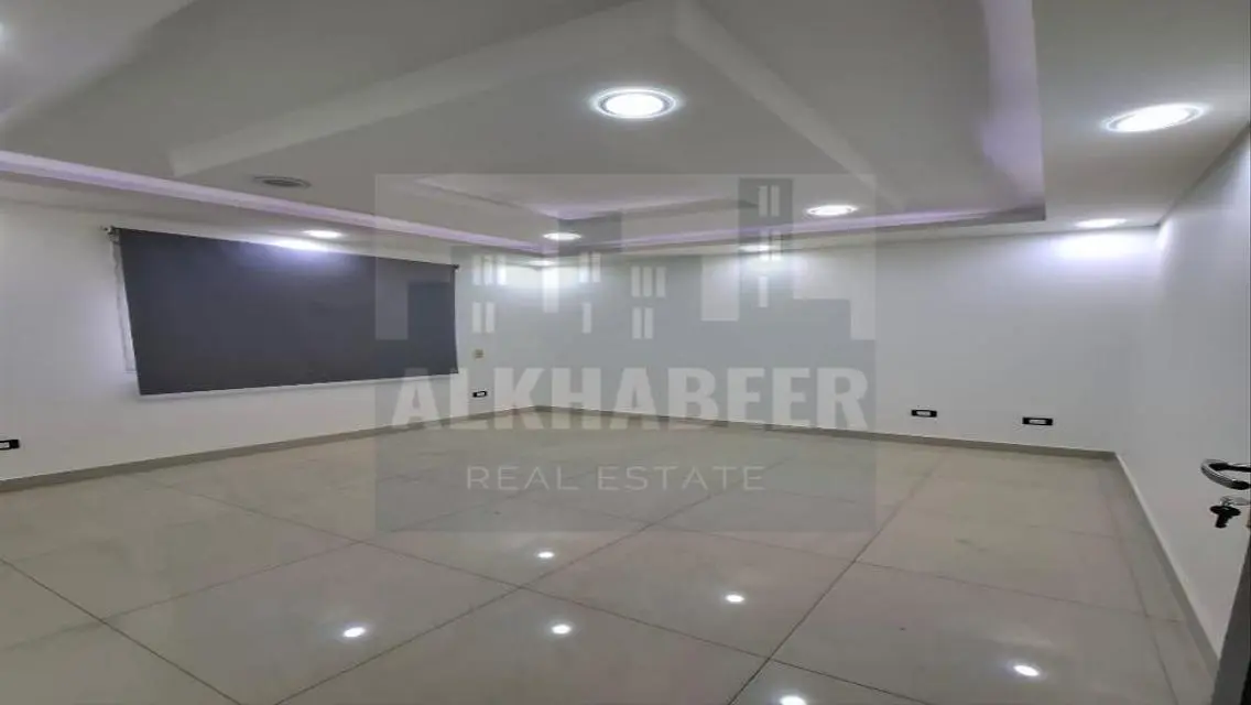 Charming Apartment for Rent - 180 Square Meters