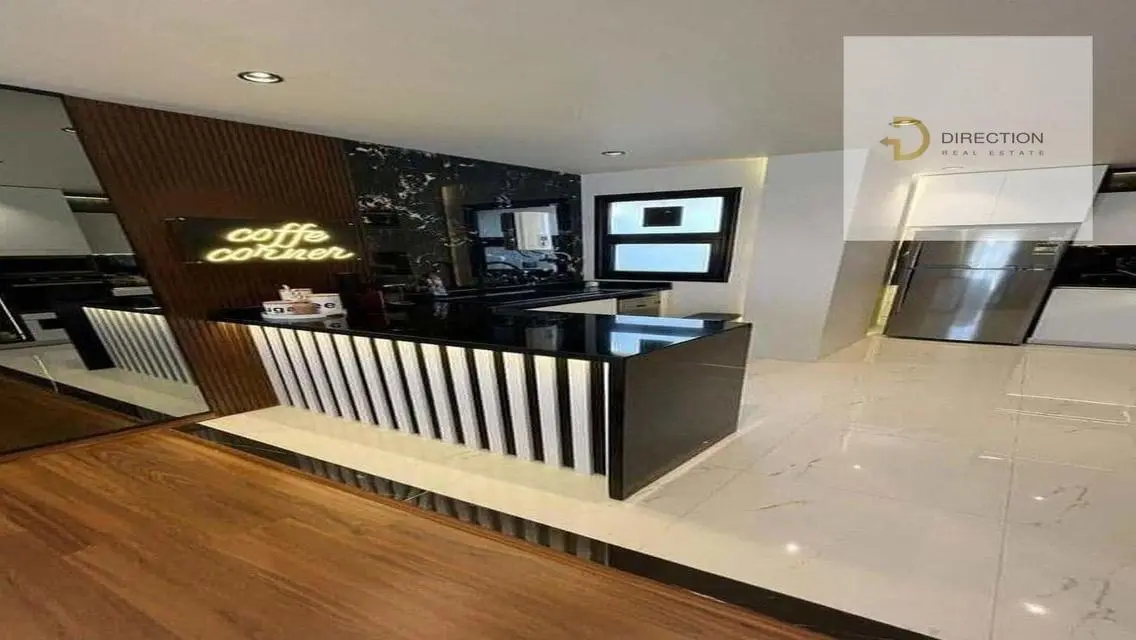 فيلا فاخرة بحديقة خاصة ومسبح خاص