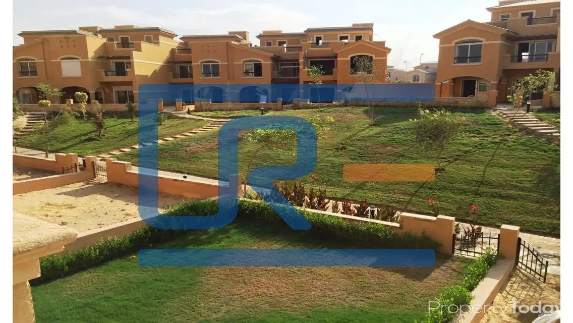 شقة فاخرة للبيع في موقع متميز