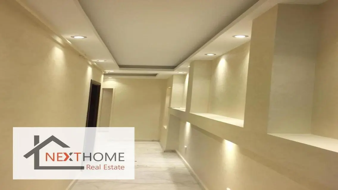Luxury Apartment in Mountain View Hyde Park 5
