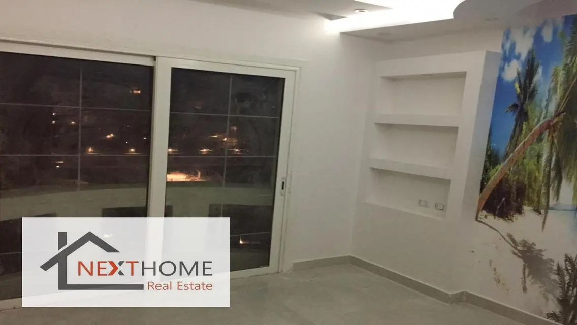 Luxury Apartment in Mountain View Hyde Park 5