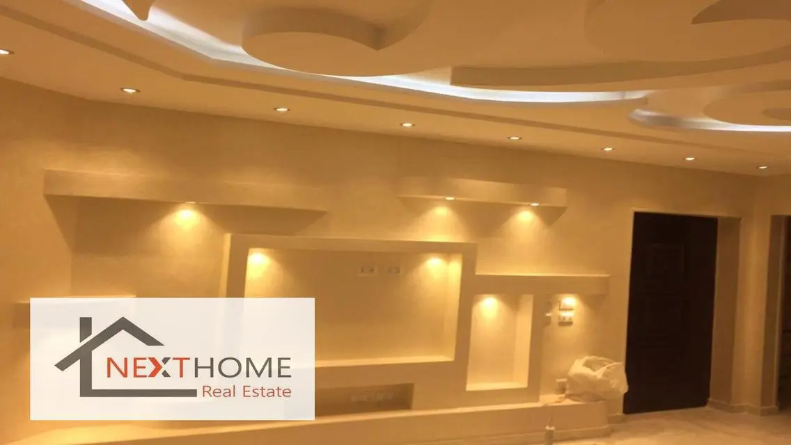 Luxury Apartment in Mountain View Hyde Park 5
