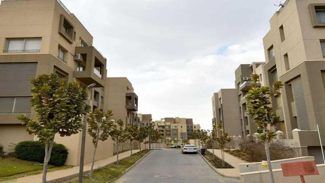 Luxury Apartment for Rent - 150 sqm with Lake View