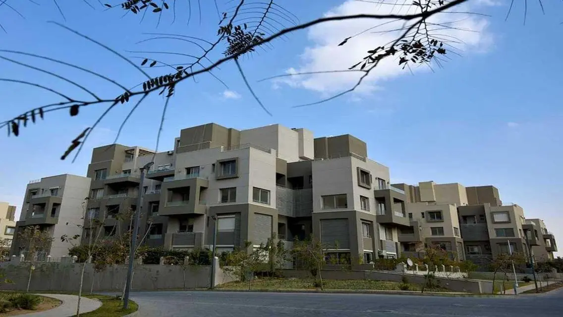 Luxury Apartment for Rent - 150 sqm with Lake View
