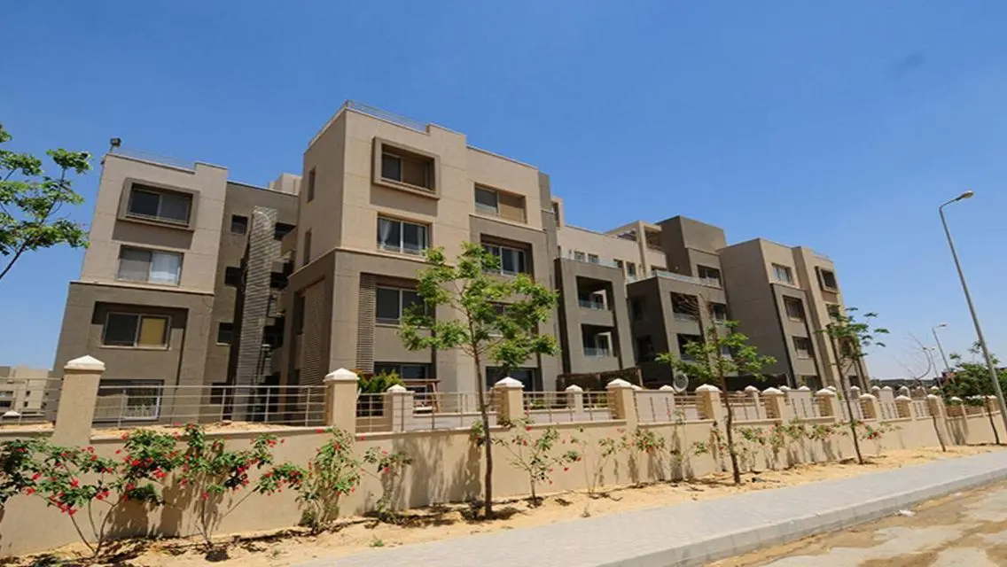 Luxury Apartment for Rent - 150 sqm with Lake View