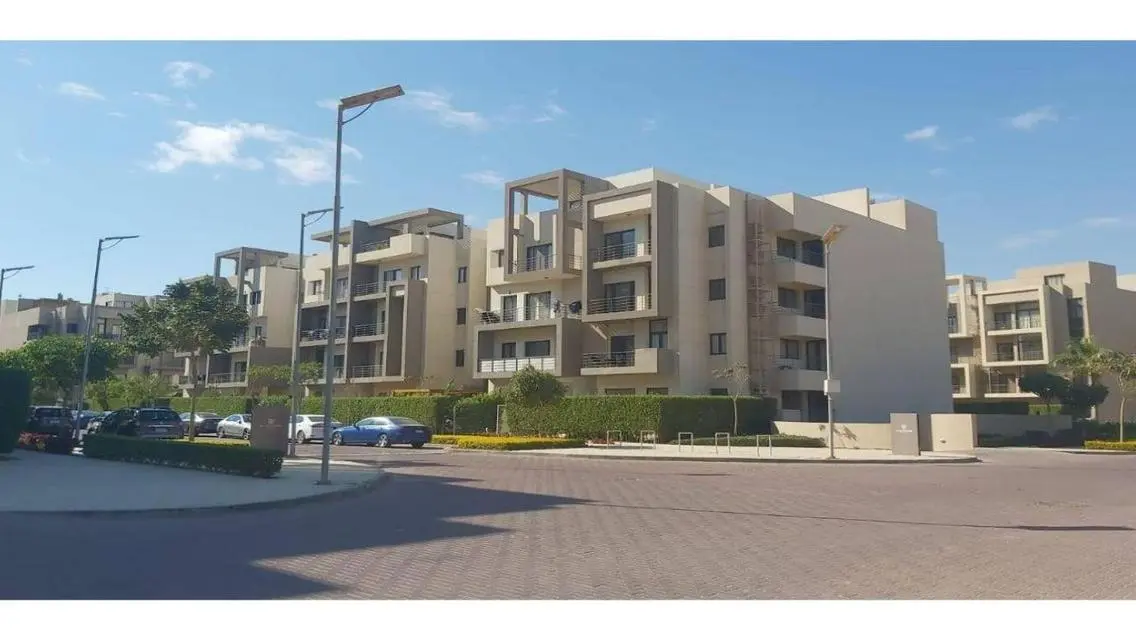Luxury Villa for Sale, 6400000 EGP - 3 Bedrooms in a Premium Community