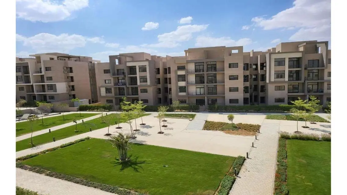 Luxury Villa for Sale, 6400000 EGP - 3 Bedrooms in a Premium Community
