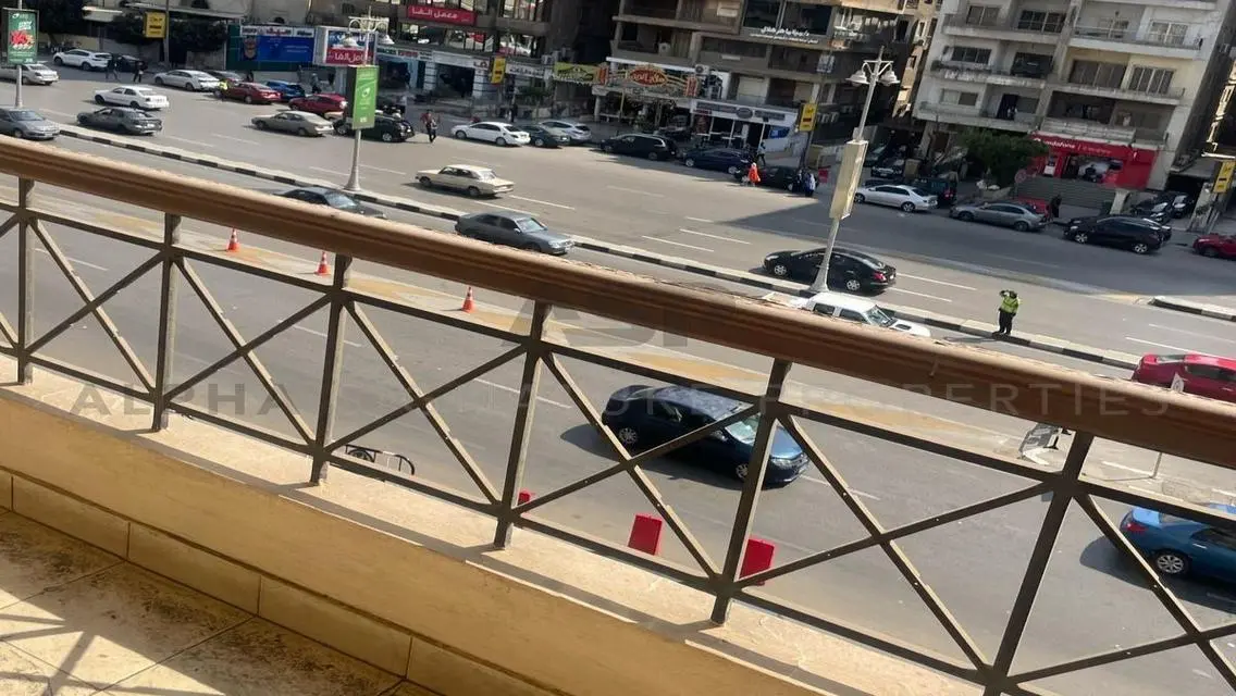 غرفة اجتماعات متاحة للإيجار في نيو كايرو