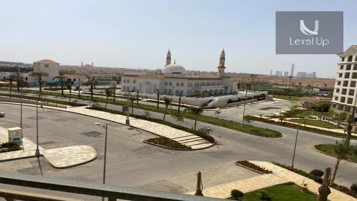شقة فاخرة مطلة على معلم رئيسي