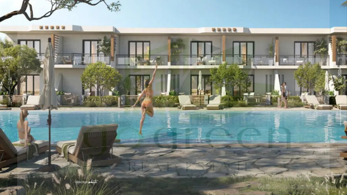 Luxurious Apartment with Lake View