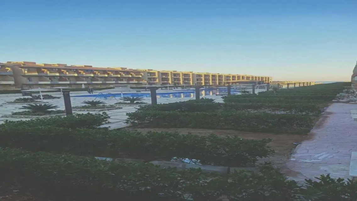 Luxury Apartment for Sale with Main Landmark View