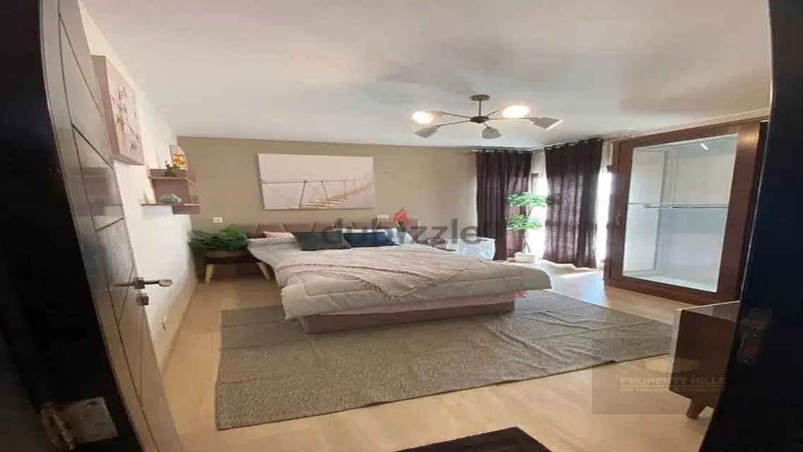 Luxury Apartment with Stunning Space