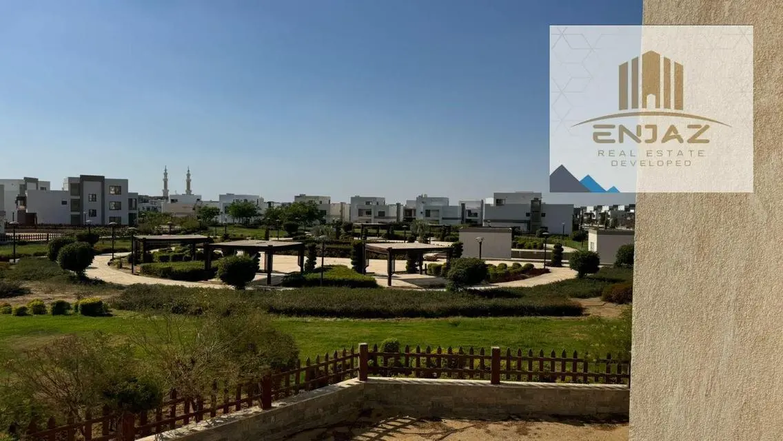 فيلا فاخرة للبيع بمساحة 750 متر في موقع مميز