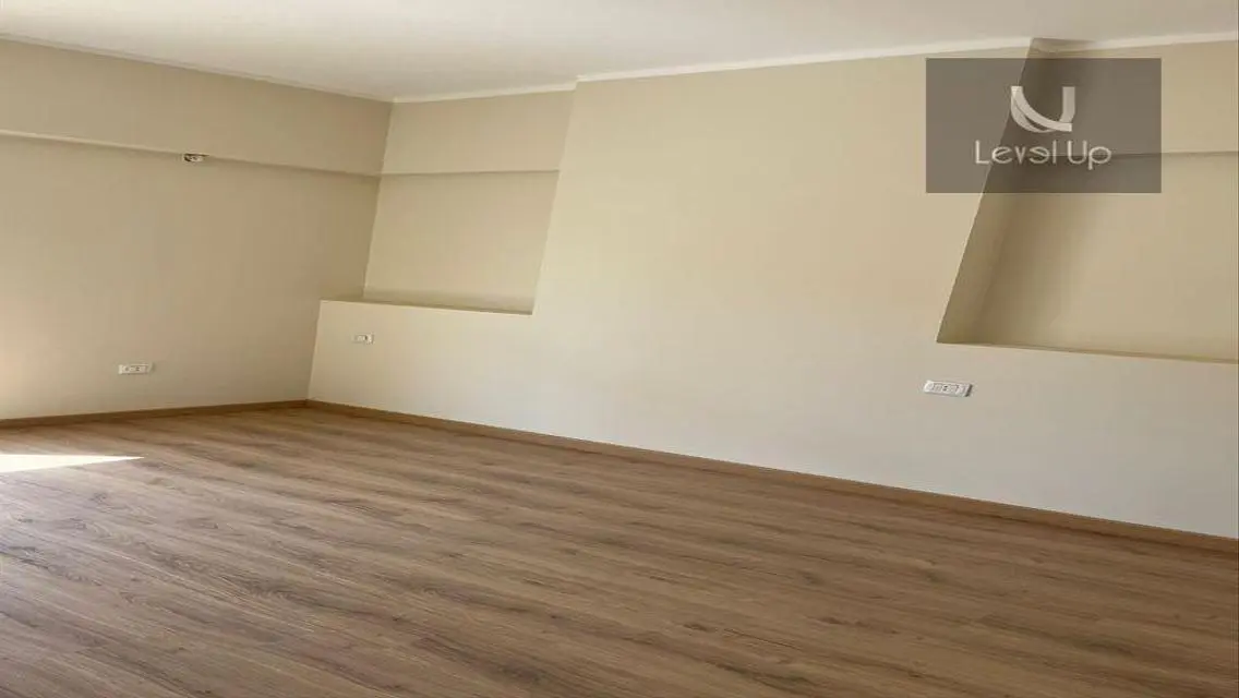 Luxurious Apartment with Balcony and Lake View near Main Landmarks