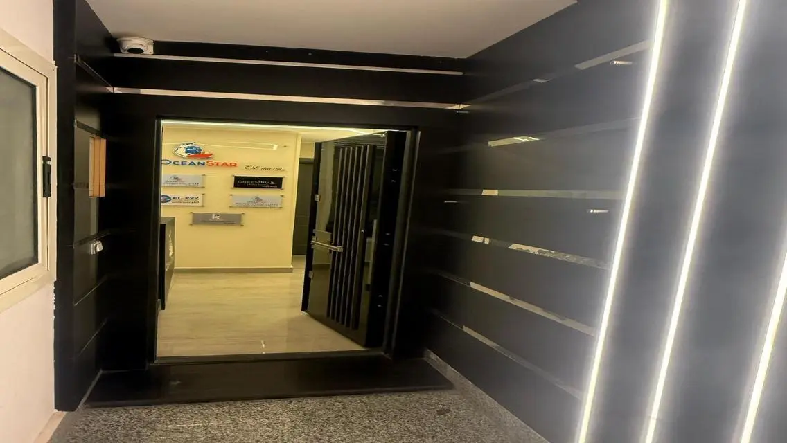 شقة رائعة 3 غرف نوم بسعر مناسب