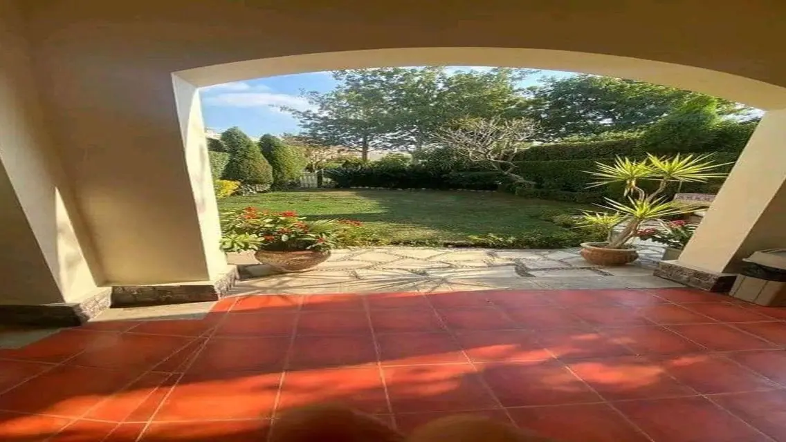 Luxurious Villa for Sale with Spacious Design and Pool in City Center