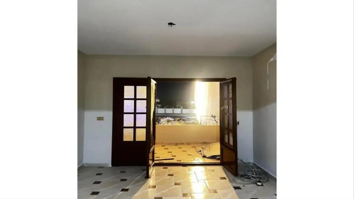 Stunning 160 Sq Meter Apartment for Rent - 2 Bedrooms - Balcony