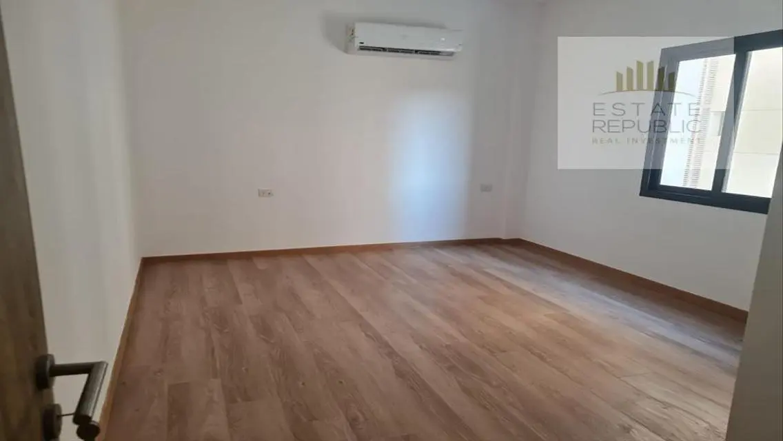 شقة فاخرة بمساحة واسعة مطلة على البحيرات
