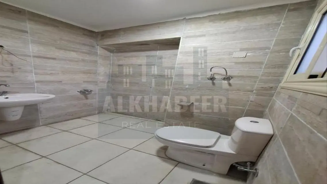 Investment Opportunity: Office Space of 250 sqm