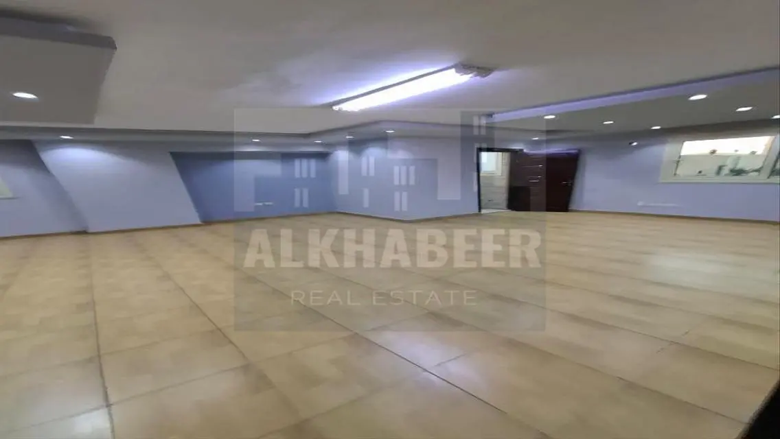 Investment Opportunity: Office Space of 250 sqm