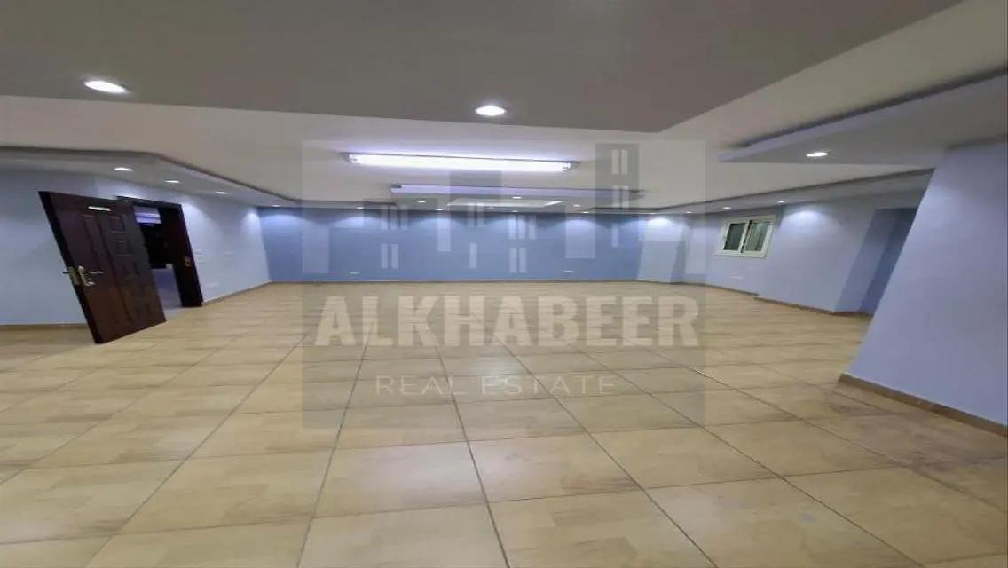Investment Opportunity: Office Space of 250 sqm