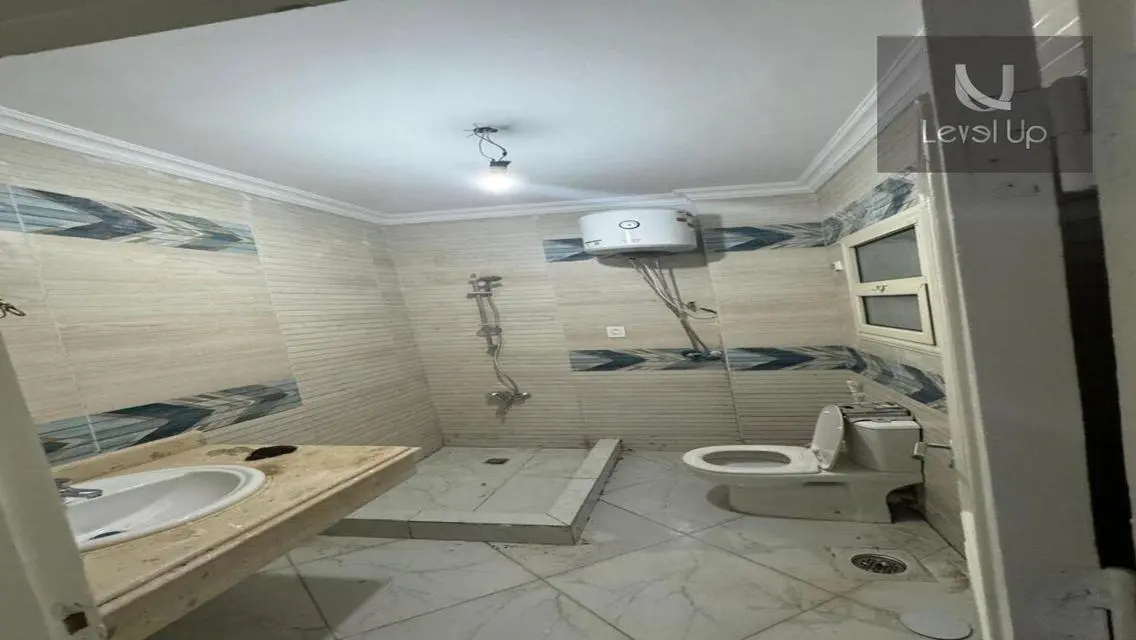 شقة فاخرة للإيجار بسعر مغري