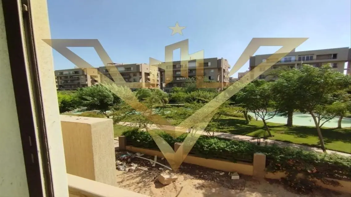 Luxurious Villa for Sale in a Quiet Area
