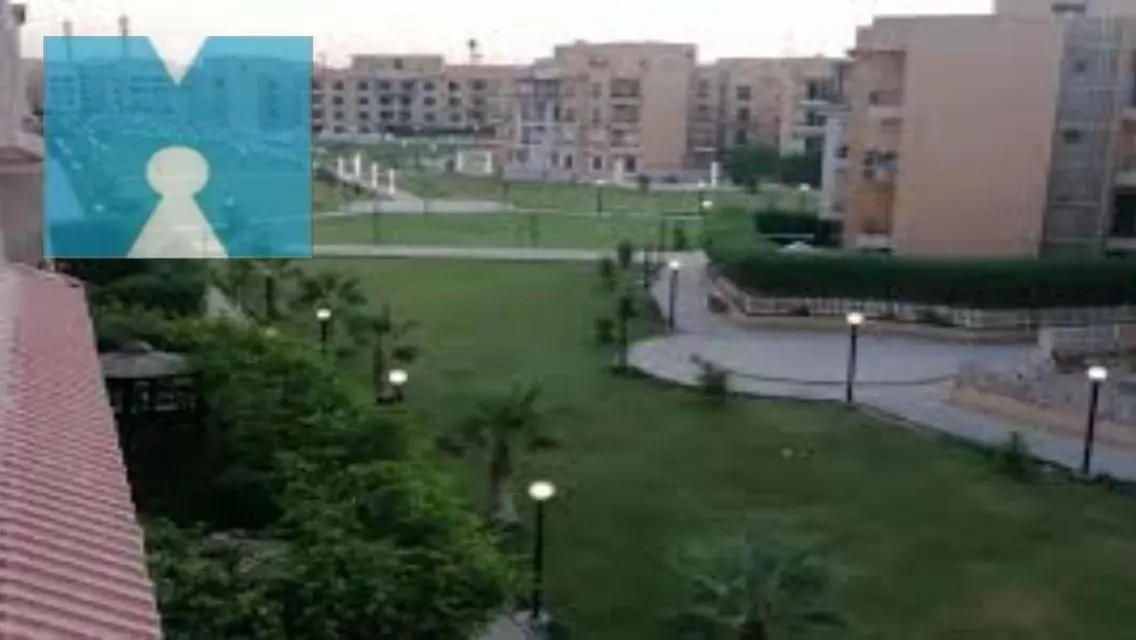 شقة متنوعة 27-750 بموقف مغطى وصالة رياضة
