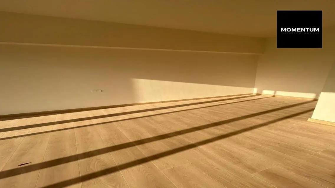 Stunning Terrace of 300 sqm with Security Guard