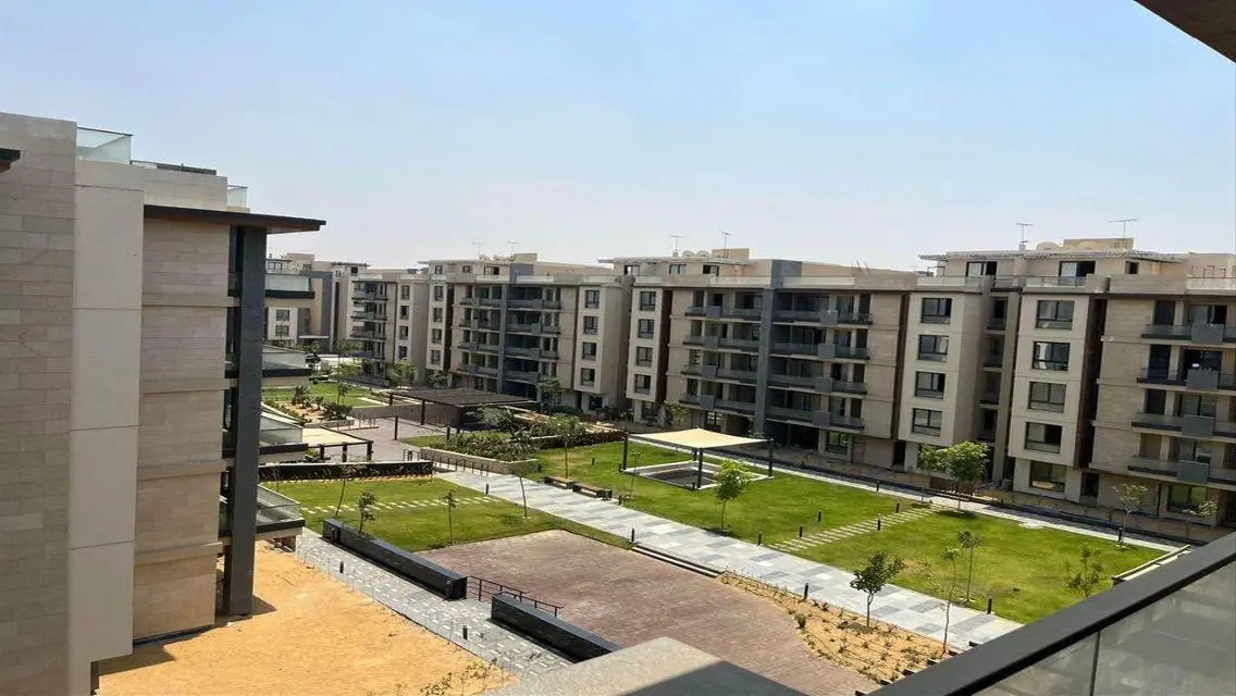 Luxury Apartment Near AUC