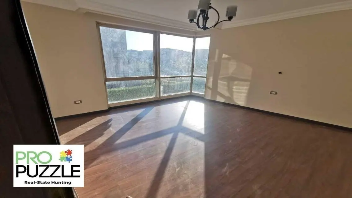 Luxury Apartment for Rent in Galleria Moon Valley - 195 sqm
