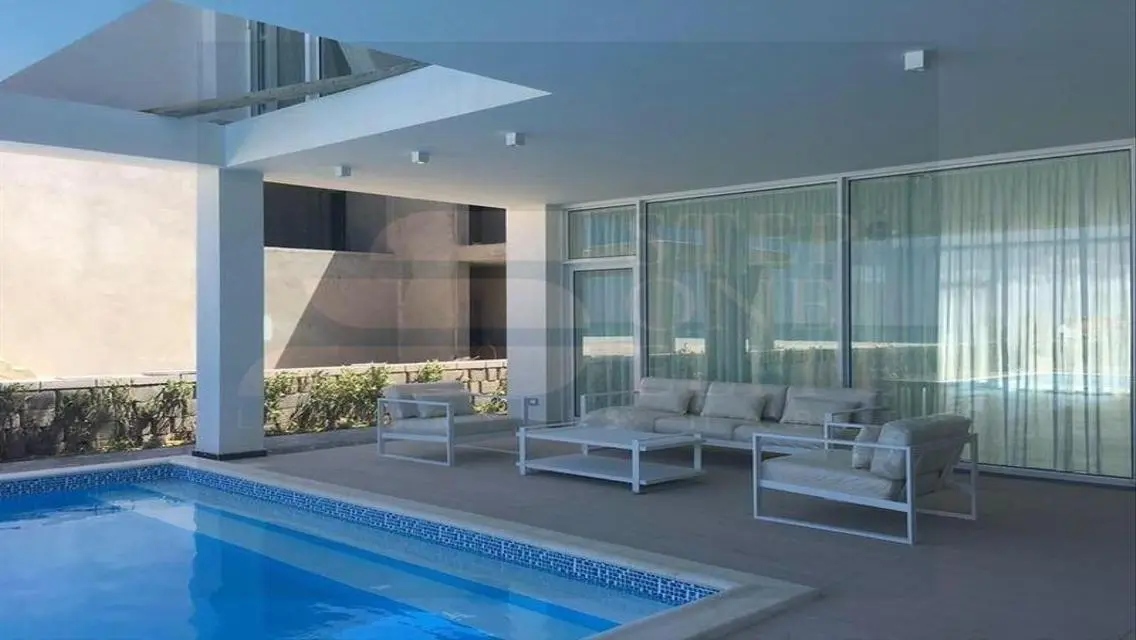 Luxury Apartment for Sale in a Prestigious Compound
