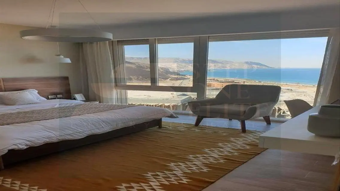 Luxury Apartment for Sale in a Prestigious Compound
