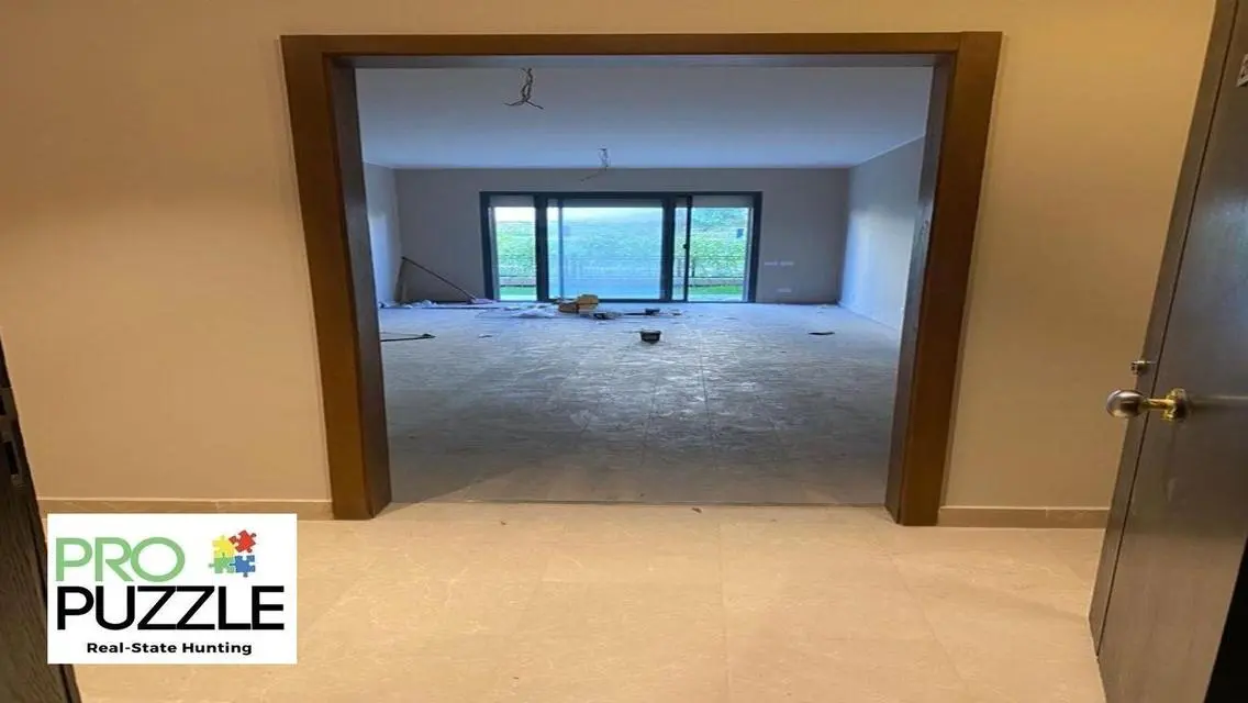 Luxury Apartment for Rent in V Residence Compound - 220 sqm