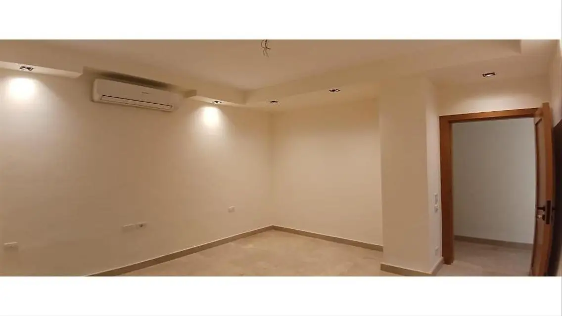 Amazing Apartment for Rent with Balcony and Equipped Kitchen