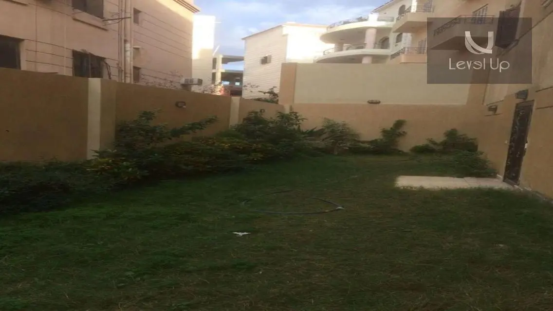 شقة فاخرة للإيجار في موقع متميز
