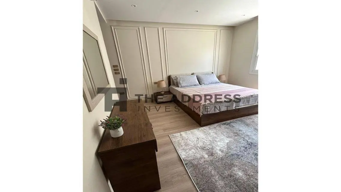 Luxury Villa for Sale with Private Pool and Lake View, 150 sqm
