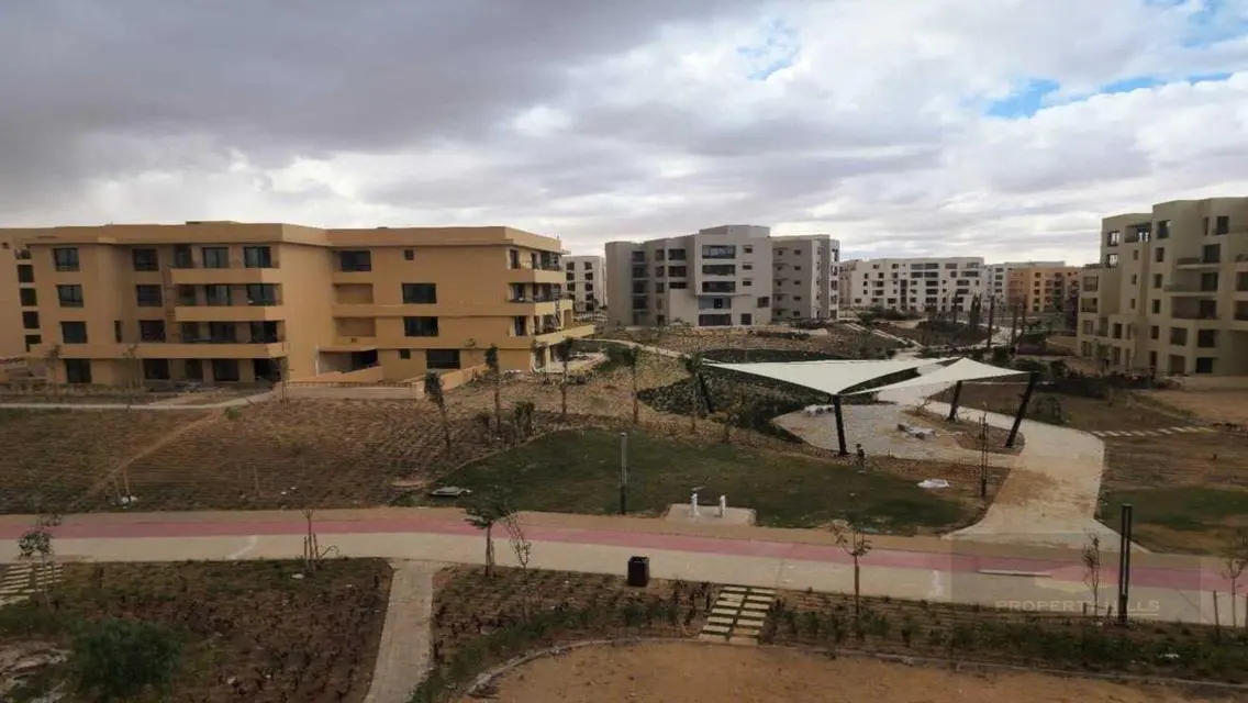 شقة فاخرة بإطلالة مميزة على البحيرات