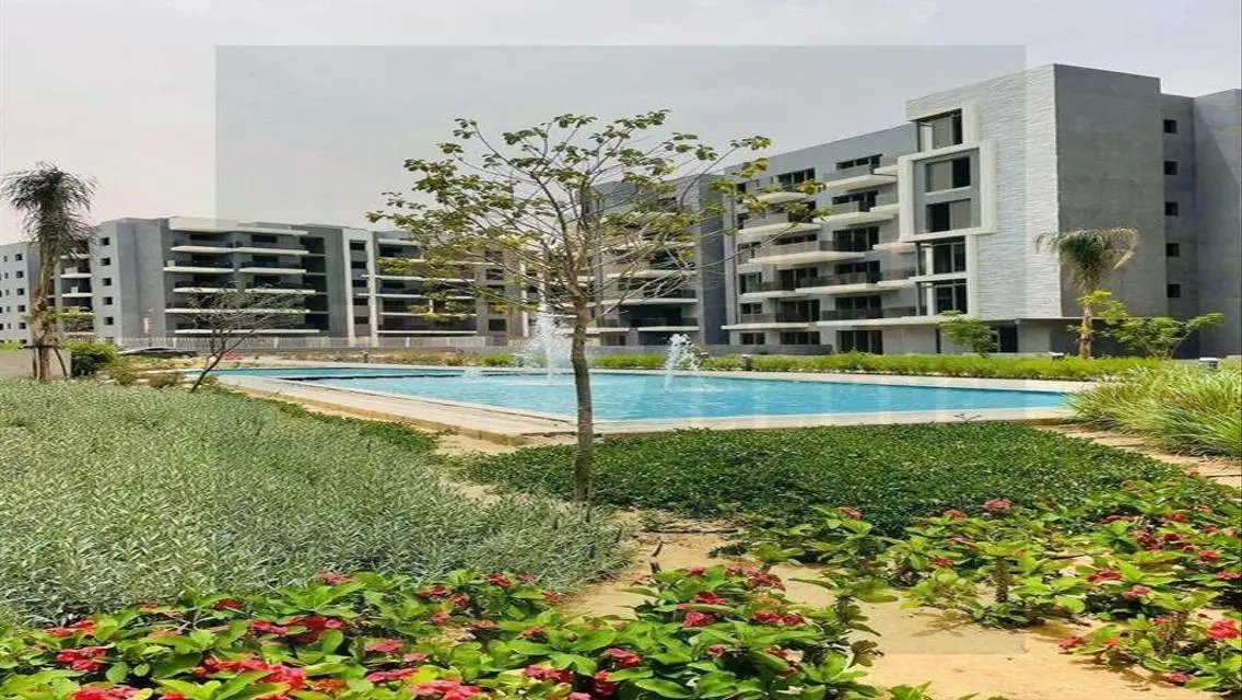 Stunning Penthouse at Sun Capital 210