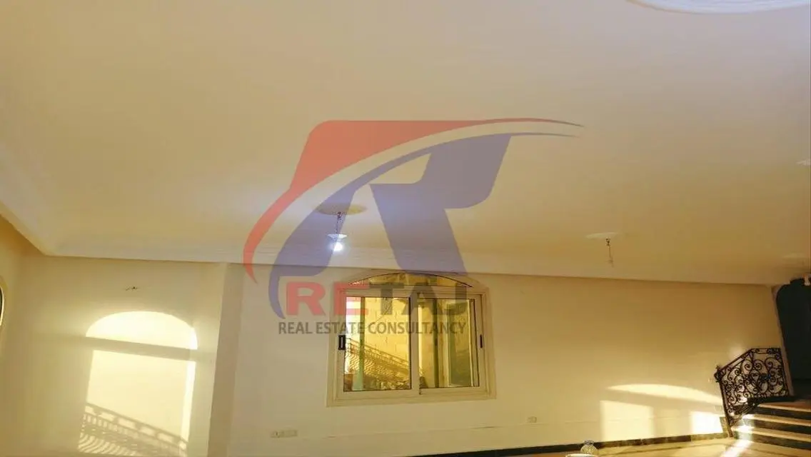 Stunning 300 sqm Apartment for Rent with Full Amenities