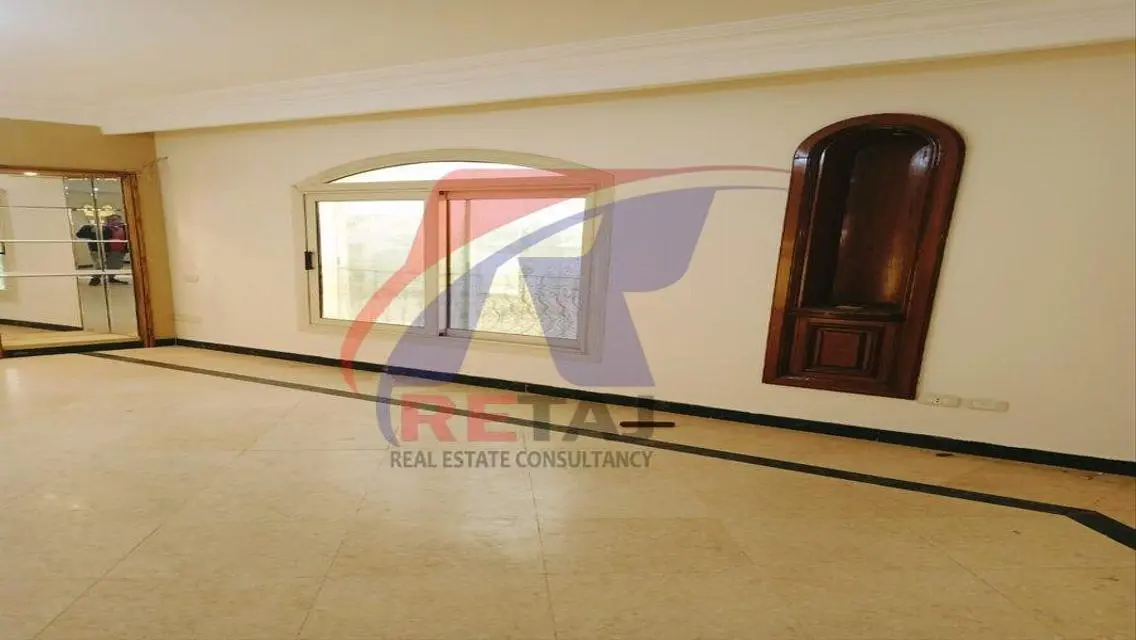 Stunning 300 sqm Apartment for Rent with Full Amenities