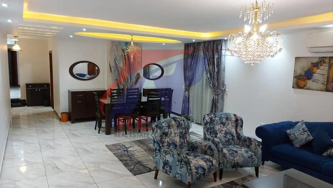 Stunning 230 sqm Apartment in the Heart of the City