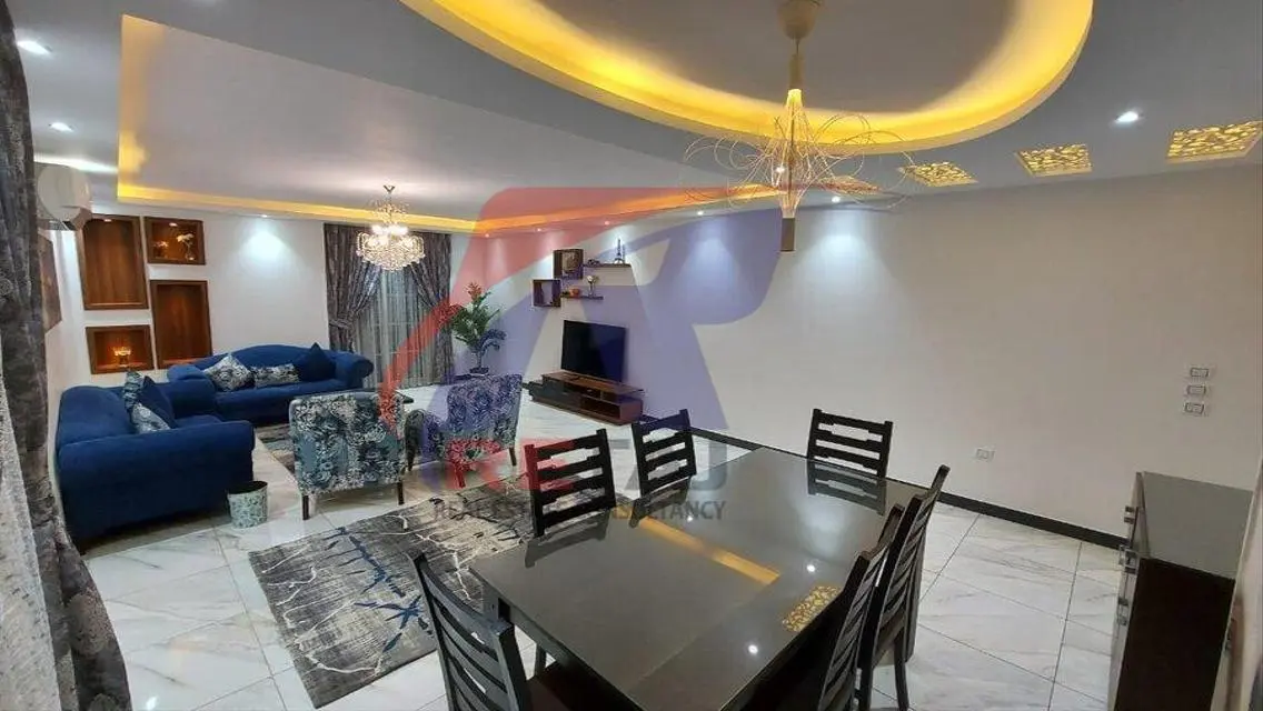 Stunning 230 sqm Apartment in the Heart of the City