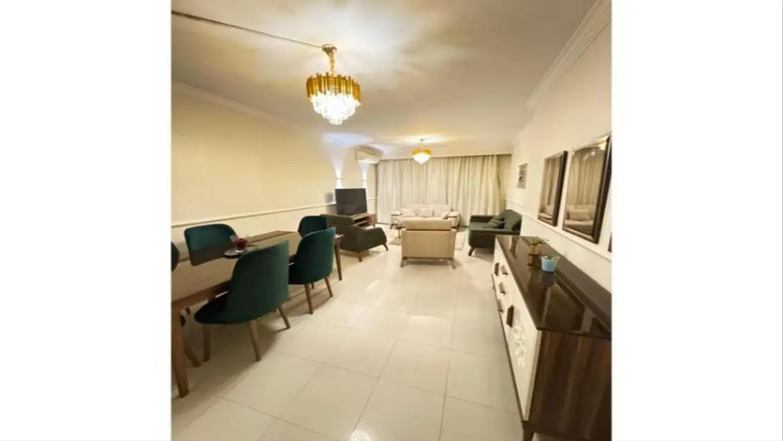 Luxury Apartment with Scenic Views on Lakes - 55000 sqm