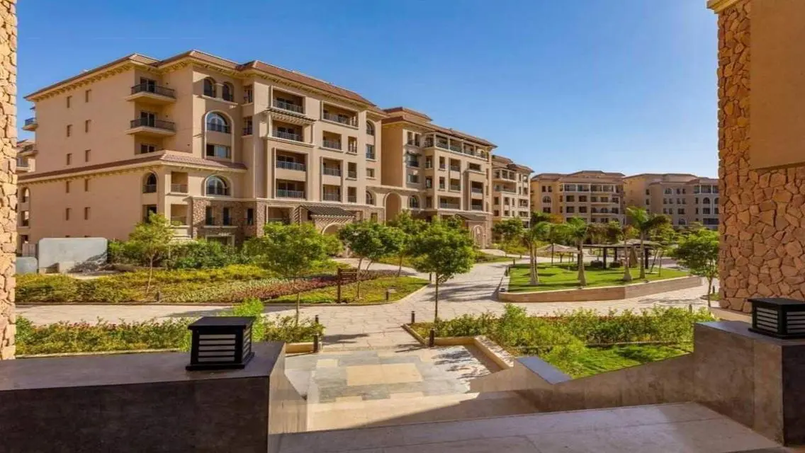فيلا رائعة في AUC مع مسبح وحديقة خاصة