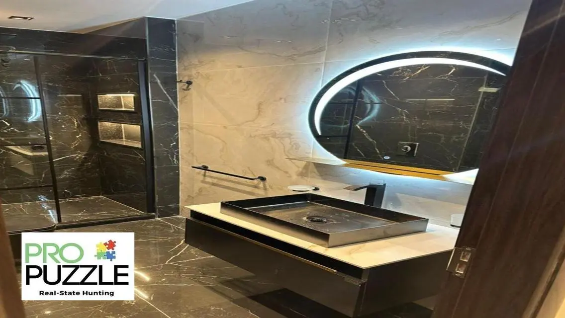 Luxury Apartment for Sale in Mountain View Hyde Park